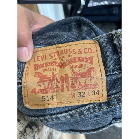 Levi’s 514 Jeans Mens 32x34 Regular Straight 100% Cotton Medium Wash Blue Denim - Picture 3 of 5